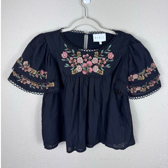 Mable Tops - Mable by Anthropologie Black Floral Embroidery Puff Sleeve Womens size Medium